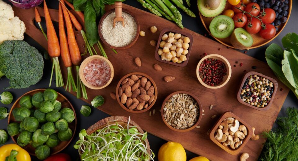 Fibermaxxing The 2026 Guide to High-Fiber Eating